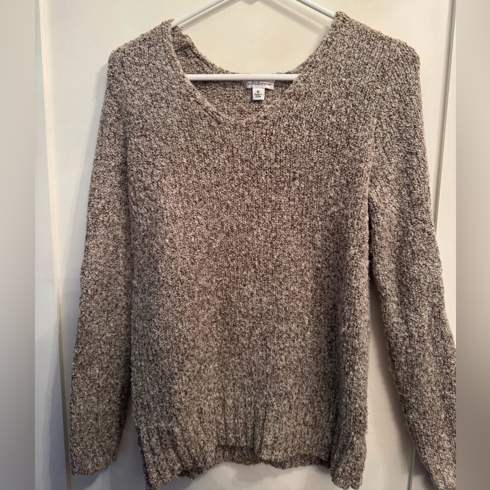 Tan Brown Cozy Sweater Women's V-Neck Size Medium